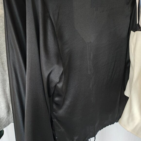 REFORMATION Rosina Silk Top in Black, size S - Picture 5 of 7